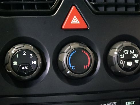 Used 2004 Pontiac GTO image 50