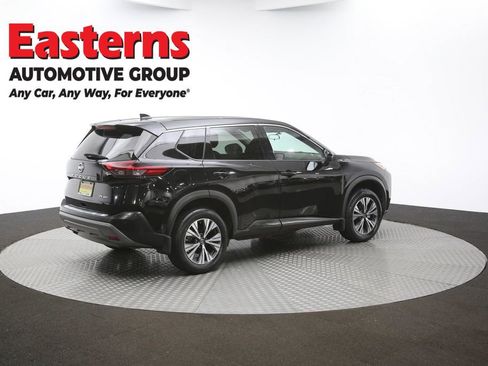 Used 2021 Nissan Rogue SV image 39