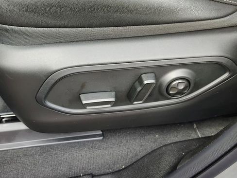 New 2025 Jeep Grand Cherokee L Altitude image 15