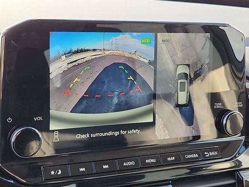 New 2025 Nissan Pathfinder SL w/ Cargo Package image 15