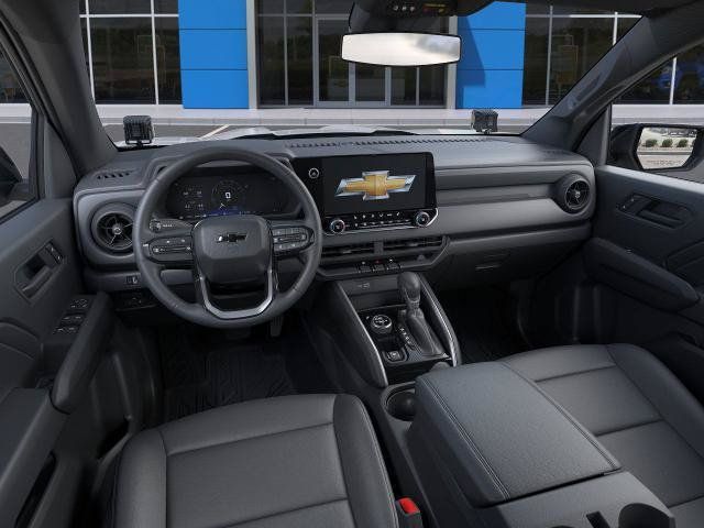 New 2025 Chevrolet Colorado Trail Boss w/ Off-Road Front Bumper Package AWD/4WD image 15