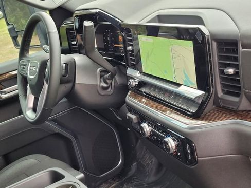 New 2026 GMC Sierra 2500 SLE w/ SLE Value Package; image 19