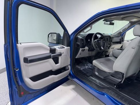 Used 2018 Ford F150 XL w/ Equipment Group 101A Mid AWD/4WD image 8