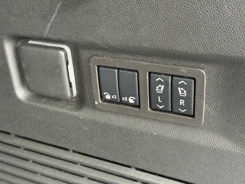 Certified 2024 GMC Yukon XL Denali Ultimate image 50