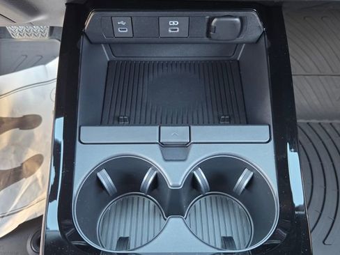 New 2026 Toyota Prius SE image 19