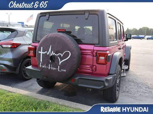 Used 2024 Jeep Wrangler Unlimited Sport AWD/4WD image 21