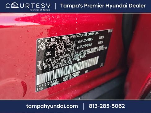 Used 2024 Toyota RAV4 XLE image 36