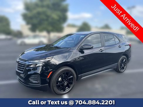Used 2024 Chevrolet Equinox LS w/ Midnight Edition FWD image 1