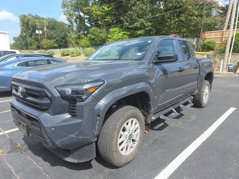 Used 2024 Toyota Tacoma SR RWD image 1