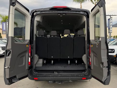 Used 2024 Ford Transit 350 XLT image 14