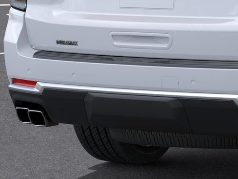 New 2026 Chevrolet Suburban High Country AWD/4WD image 14