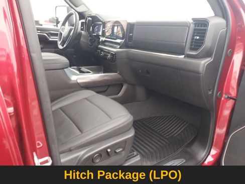 Used 2025 Chevrolet Silverado 3500 LTZ w/ LTZ Convenience Package image 22