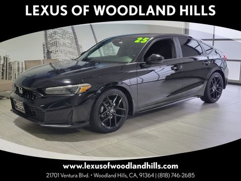 Used 2025 Honda Civic Sport image 1