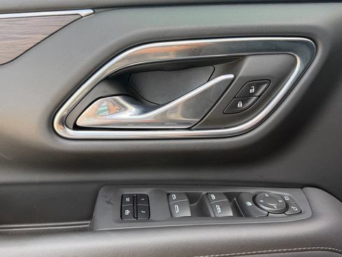 Used 2023 Chevrolet Tahoe Z71 AWD/4WD image 19