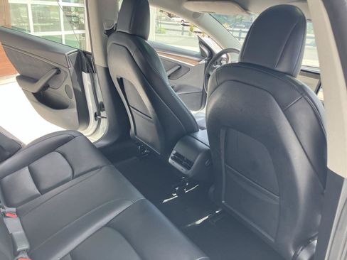Used 2022 Tesla Model 3 Long Range AWD/4WD image 18