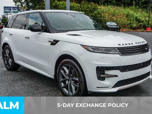 Used 2025 Land Rover Range Rover Sport Dynamic SE AWD/4WD image 3