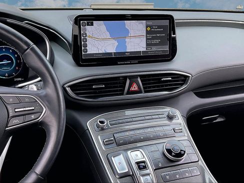 Used 2023 Hyundai Santa Fe Limited image 6