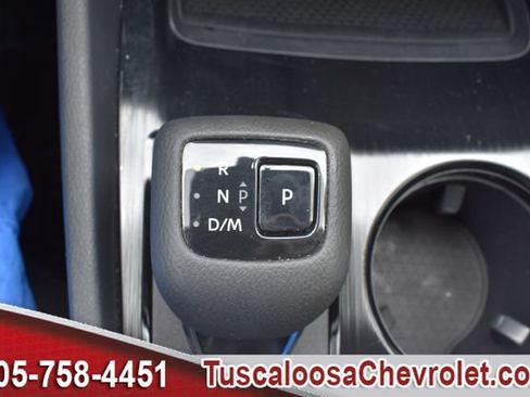 Used 2024 Nissan Rogue S AWD/4WD image 34