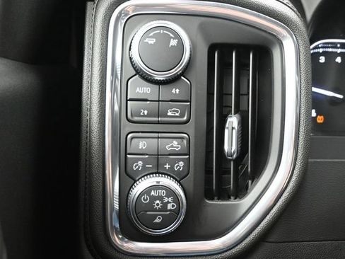 Used 2019 GMC Sierra 1500 SLT w/ SLT Premium Plus Package image 27