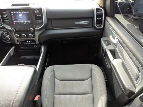 Used 2019 RAM 1500 Big Horn image 16