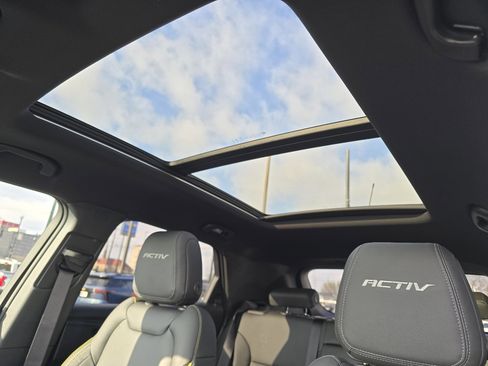 New 2026 Chevrolet TrailBlazer ACTIV w/ Convenience Package FWD image 3