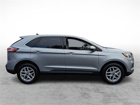 Certified 2022 Ford Edge SEL w/ Convenience Package image 7