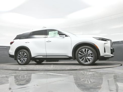 New 2026 INFINITI QX60 Luxe w/ Cargo Package image 35