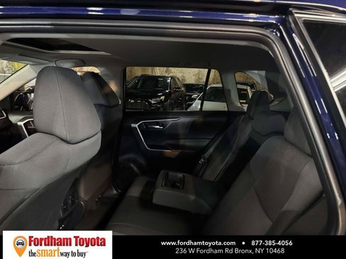 Used 2025 Toyota RAV4 XLE w/ Convenience Package AWD/4WD image 12