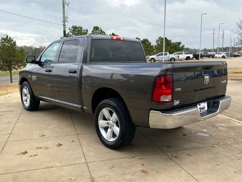 Used 2023 RAM 1500 Classic SLT image 4