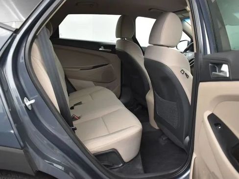 Used 2020 Hyundai Tucson Value AWD/4WD image 18