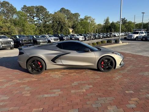 Used 2022 Chevrolet Corvette Stingray Preferred Cpe w/ Z51 Performance Package RWD image 16
