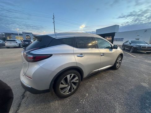 Used 2019 Nissan Murano SL w/ SL Technology Package image 2