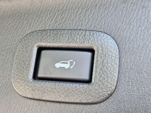 Used 2023 INFINITI QX80 Sensory w/ Cargo Package AWD/4WD image 31