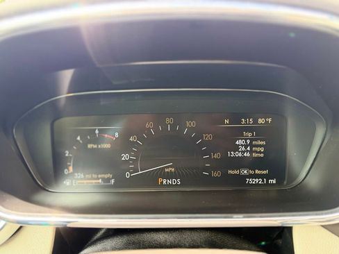 Used 2020 Lincoln Continental Reserve w/ Luxury Package FWD image 35