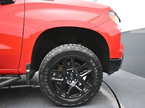 Used 2023 Chevrolet Silverado 1500 Custom Trail Boss image 11