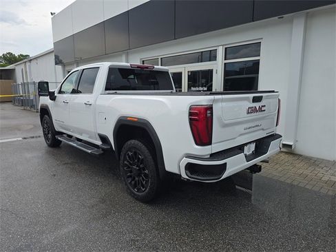 New 2025 GMC Sierra 2500 Denali w/ Denali Reserve Package image 5