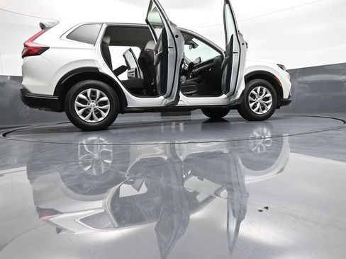 Certified 2025 Honda CR-V LX image 46