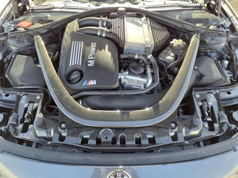 Used 2018 BMW M3 Competition image 31