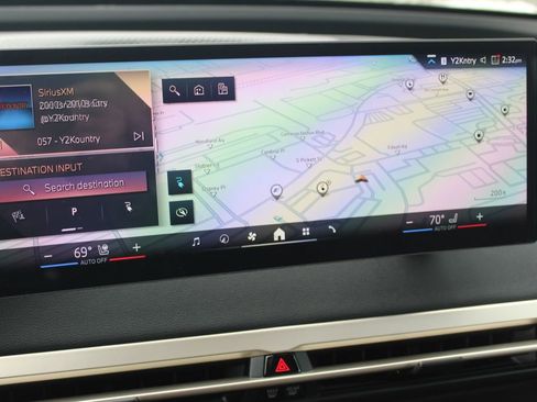 New 2026 BMW iX xDrive45 image 15