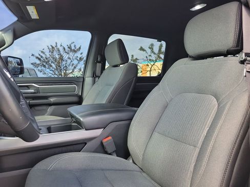 Used 2021 RAM 1500 Big Horn image 21