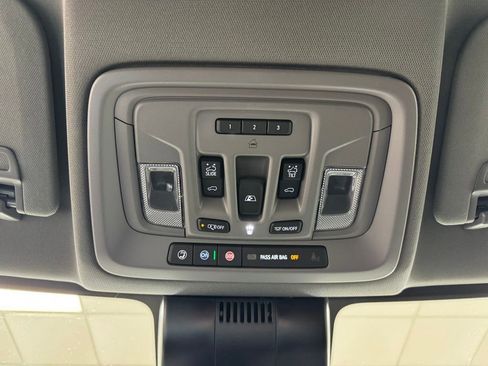 New 2026 GMC Sierra 3500 Denali w/ Technology Package AWD/4WD image 43