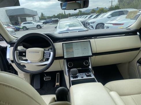 Used 2023 Land Rover Range Rover Long Wheelbase Autobiography AWD/4WD image 13