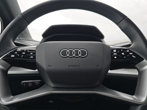 Certified 2023 Audi Q4 e-tron Premium Plus w/ Premium Plus image 25