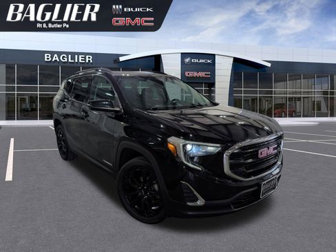 Used 2020 GMC Terrain SLE w/ Driver Convenience Package image 1