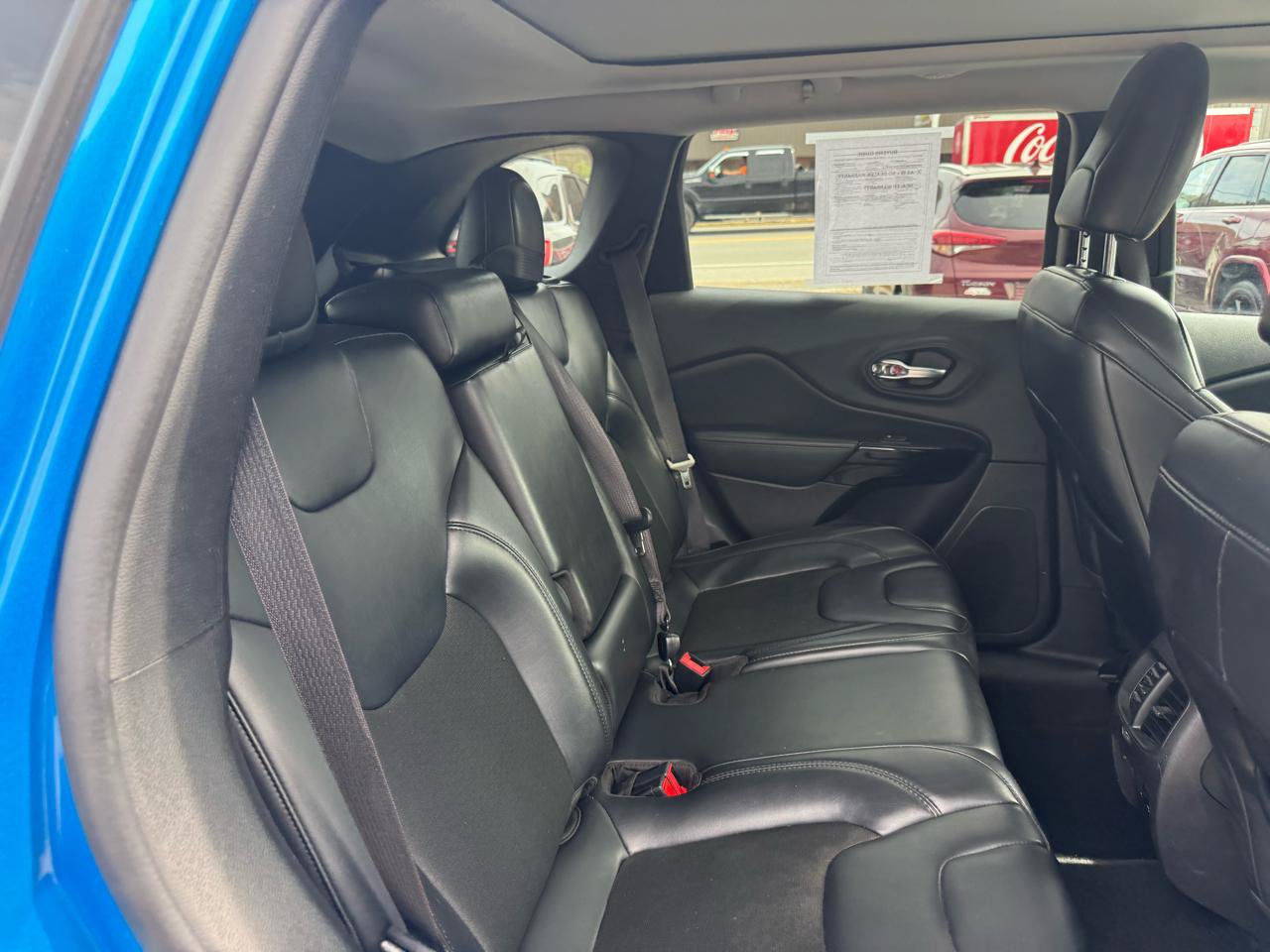 Used 2020 Jeep Cherokee Latitude Plus AWD/4WD image 41