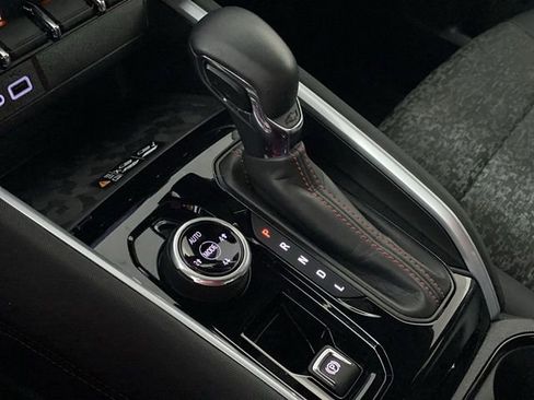 Certified 2023 Chevrolet Colorado Z71 w/ Z71 Convenience Package 2 image 21