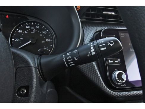 Certified 2024 Nissan Kicks SV FWD image 21