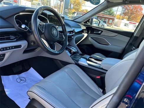 Used 2024 Acura MDX SH-AWD w/ Advance Package image 11