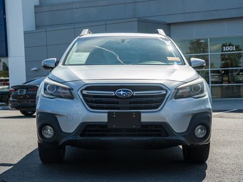 Used 2019 Subaru Outback 2.5i Limited image 2