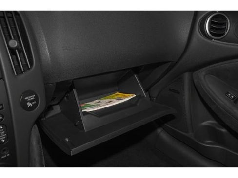 Used 2015 Nissan 370Z Touring Sport image 18